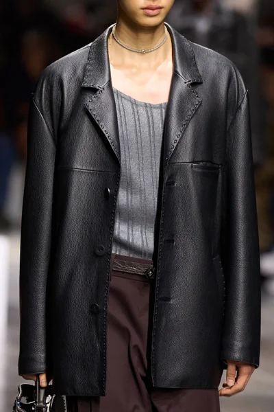 Look 85